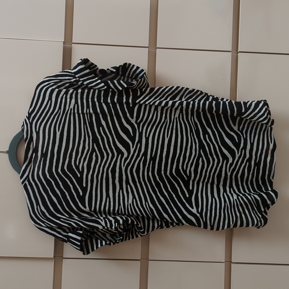 H&M top - Picture 4 of 4